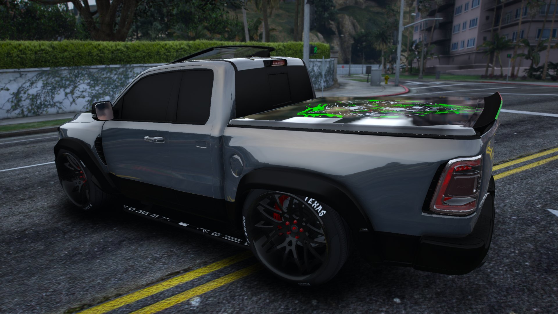 E - GTA5 2025-04-18 01-21-00